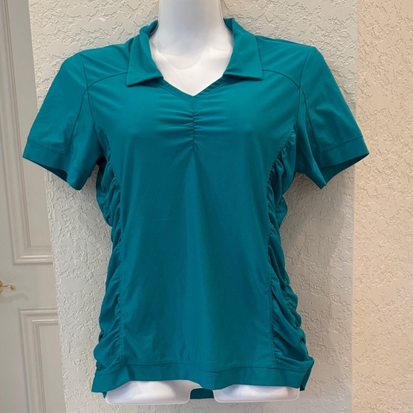 Athleta Tops - Athleta Turquoise Short Sleeve Tee